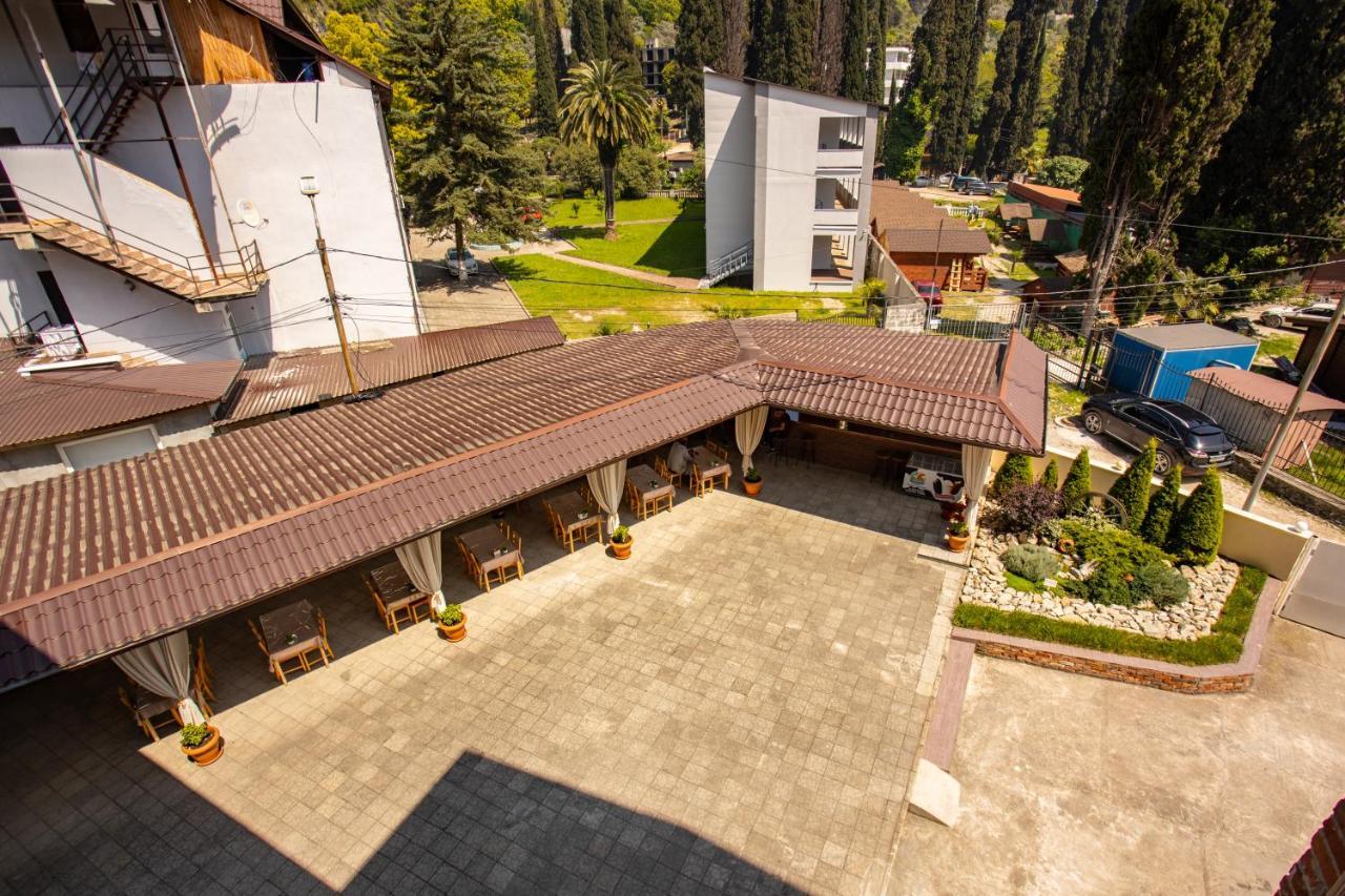 New Athos Hotel Nikopoli On Vodopadnaya 21А المظهر الخارجي الصورة