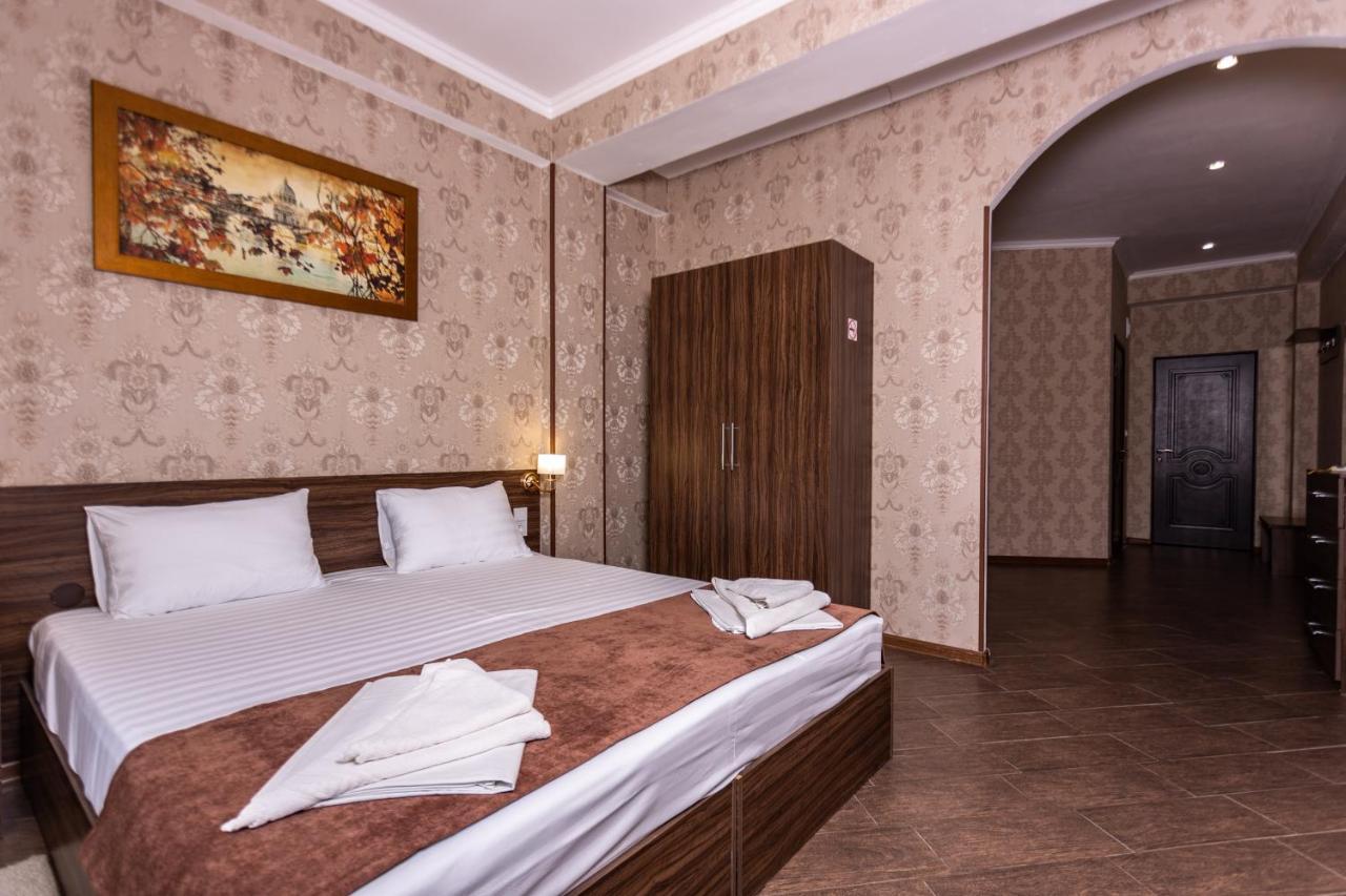 New Athos Hotel Nikopoli On Vodopadnaya 21А المظهر الخارجي الصورة
