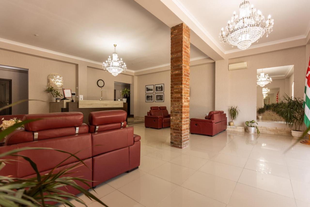 New Athos Hotel Nikopoli On Vodopadnaya 21А المظهر الخارجي الصورة
